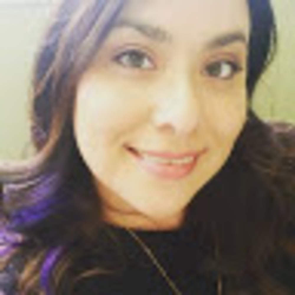 Meet your Posher, Nadia
